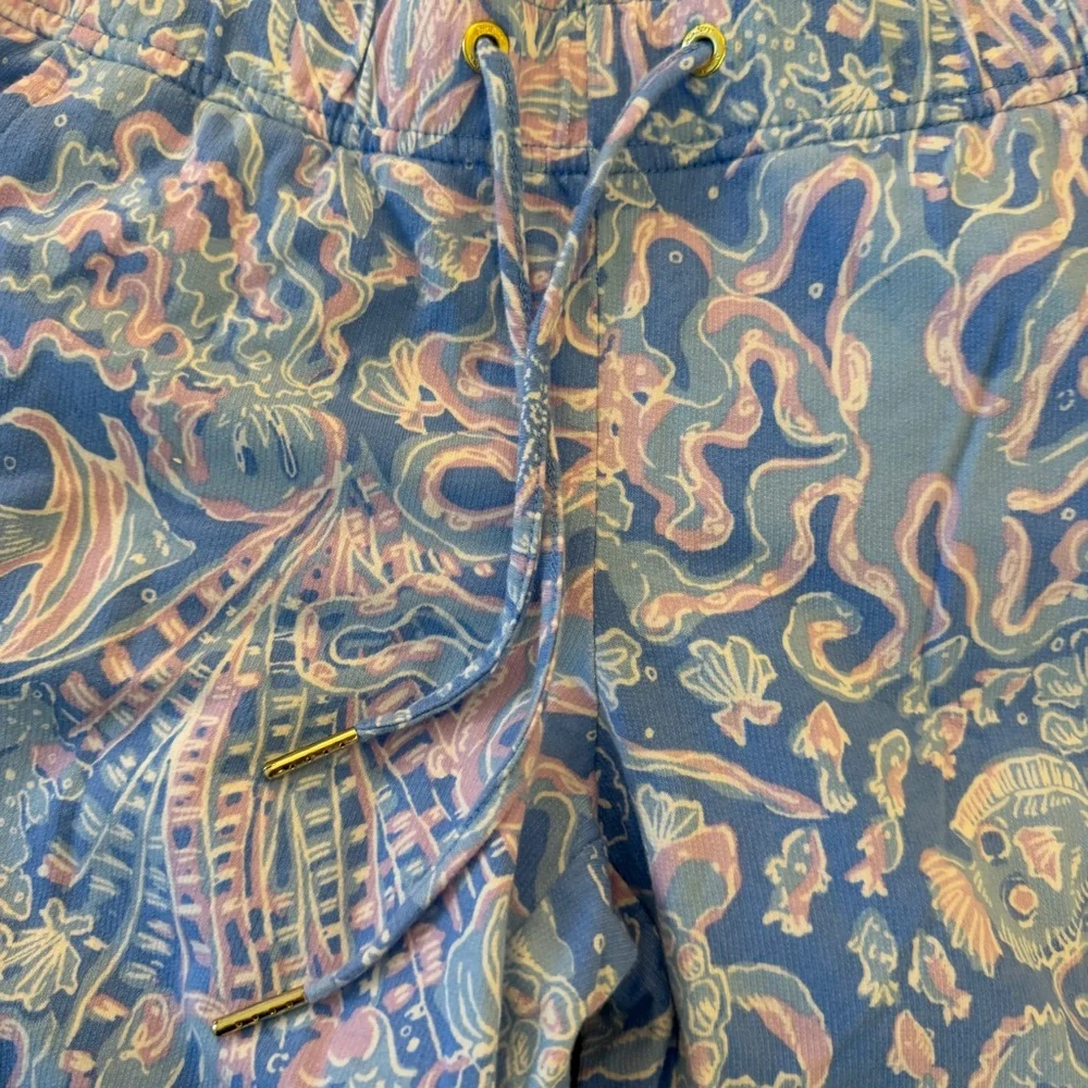 Lilly Pulitzer Emora Knit Pants Size XS in Boca Blue Sea What - Picture 3 of 7